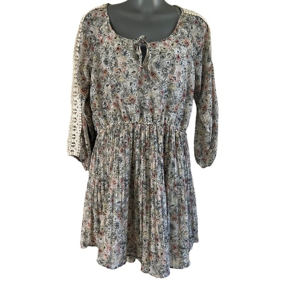 𝅺American Rag Cambridge Floral Oatmeal Combo Dress • NWT • Size: Medium​ - Picture 1 of 9